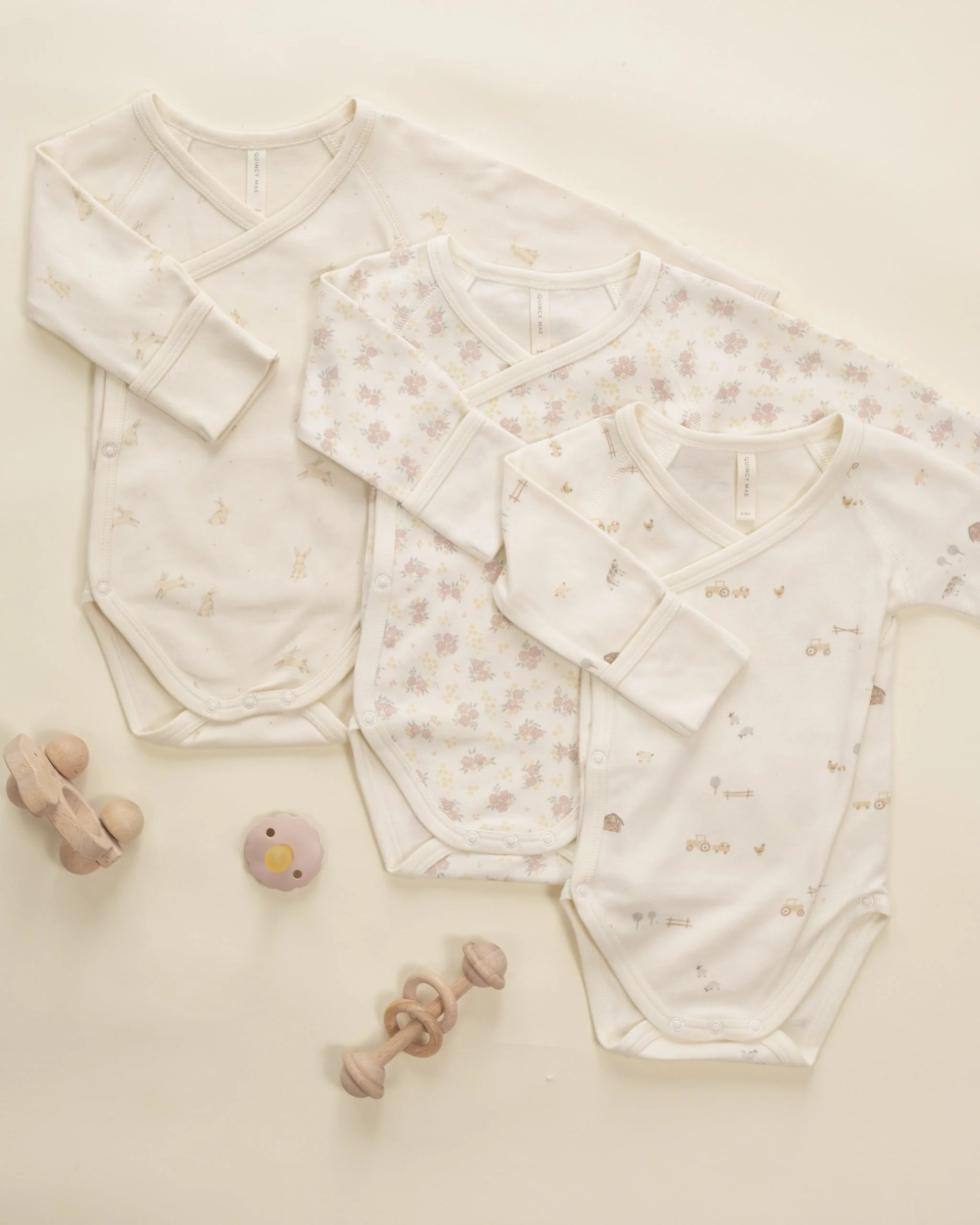 Side Snap Bodysuit Bunnies - Image 6