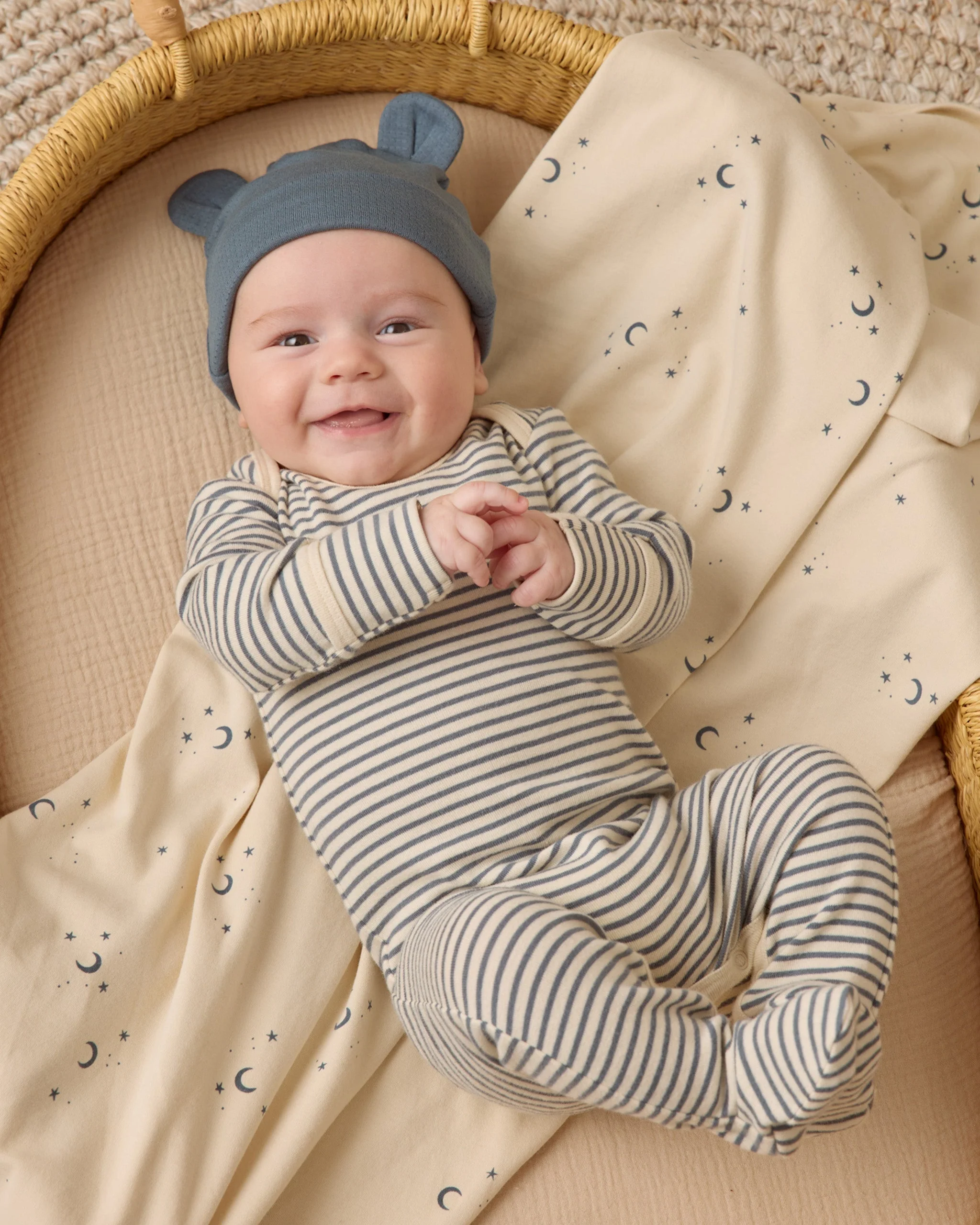 Swaddle || Moons - Image 3